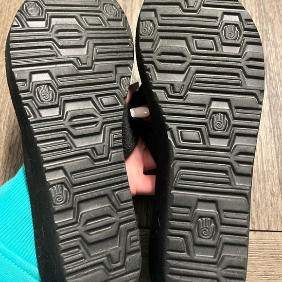 Teva wedge flip flops - Picture 4 of 5